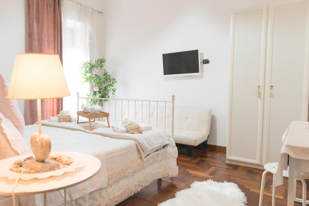 Laetitia Guest House32 Aversa Exterior photo